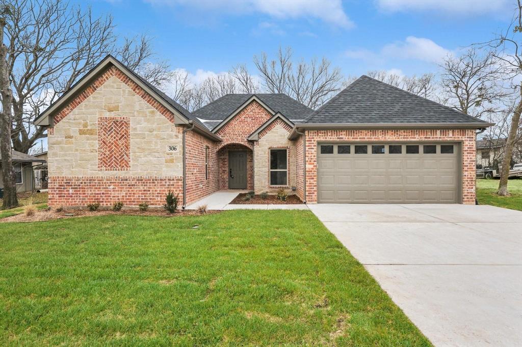 Sherman Condo: 306 West Mc Lain Dr