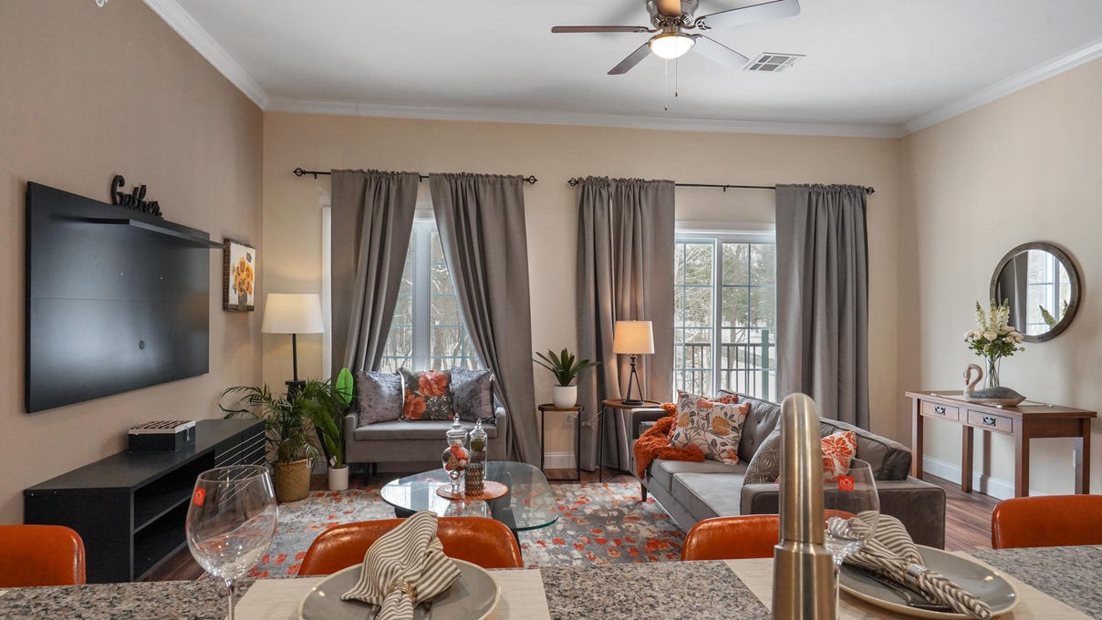 Matawan Condo: 4143 County Rd 516