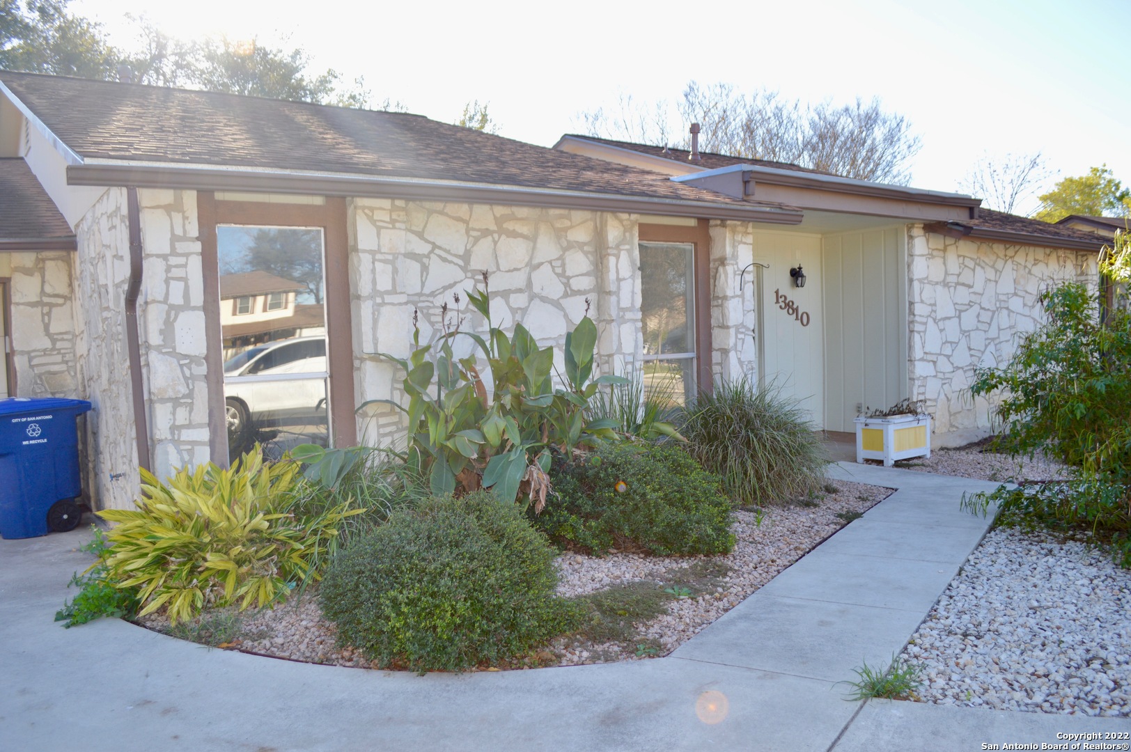 San Antonio Condo: 13810 Crested Pt