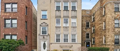 Skokie Condo: 4843 Lee St