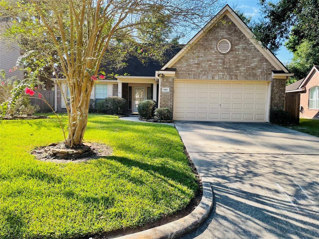 Humble Condo: 5820 Forest Timbers Dr