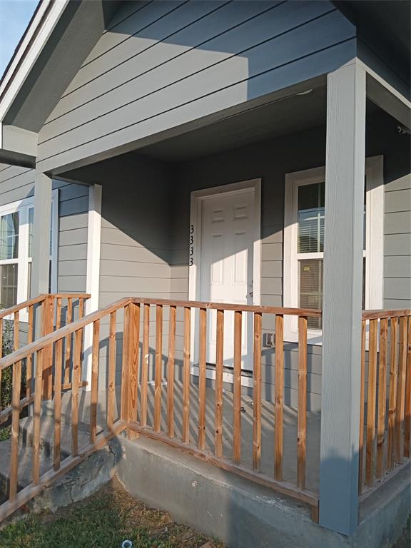 Houston Condo: 3333 Sampson St