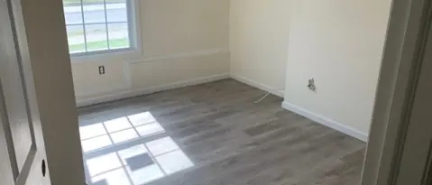 Newton Condo: 64 Mill St