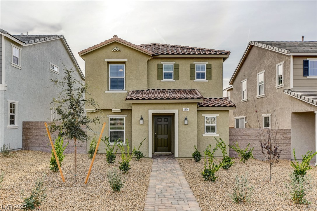 Henderson Condo: 2476 Bellinzona Pl