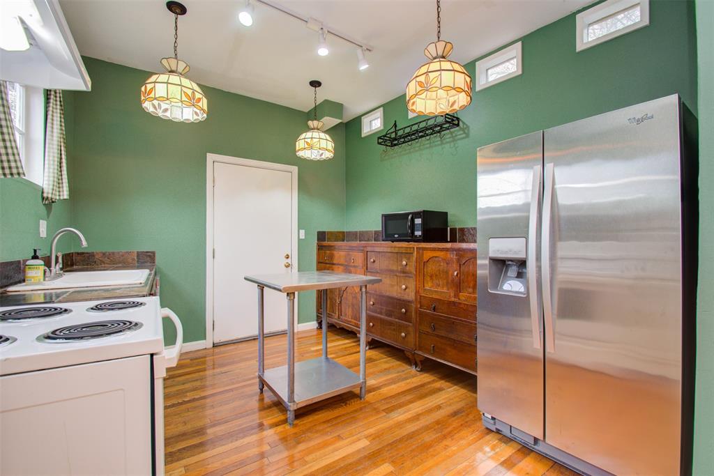 Houston Condo: 5419 Gulfton St