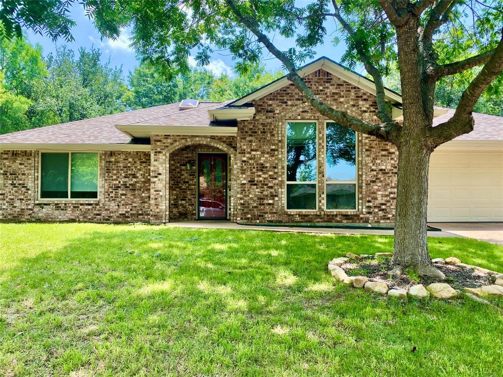 Granbury Condo: 1210 3rd St