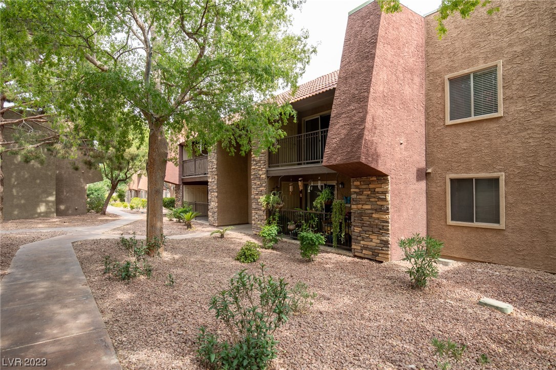 Las Vegas Condo: 5260 River Glen Dr