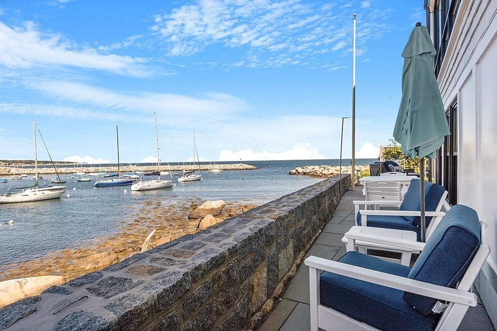 Rockport Condo: 25 Atlantic Ave