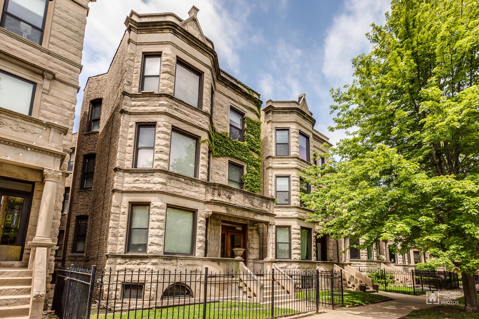 Chicago Condo: 3752 North Magnolia Avenue,