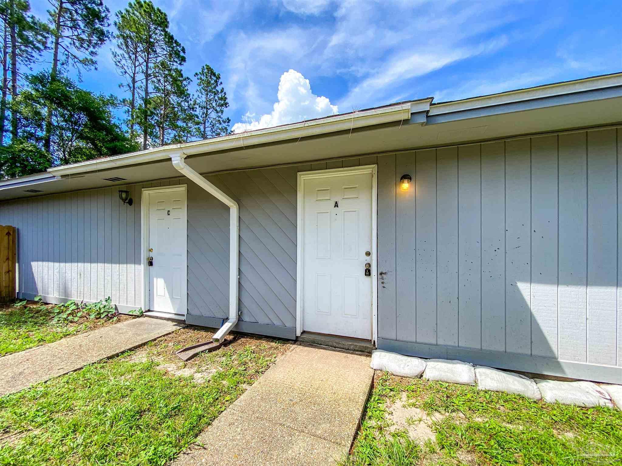 Pensacola Condo: 320 North Crow Rd
