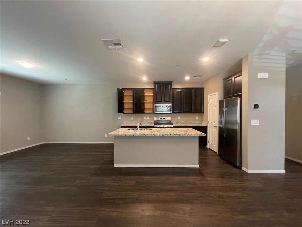 North Las Vegas Condo: 823 Estate Country Ave