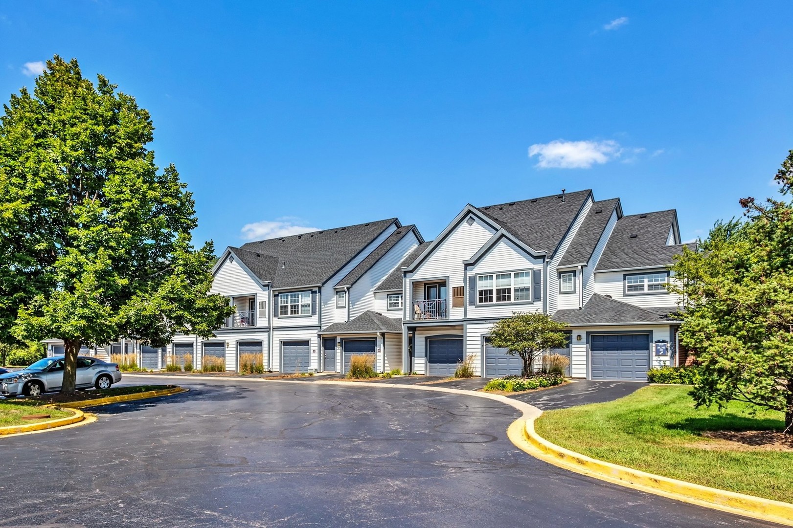 Wheaton Condo: 302 Sibelius Ct