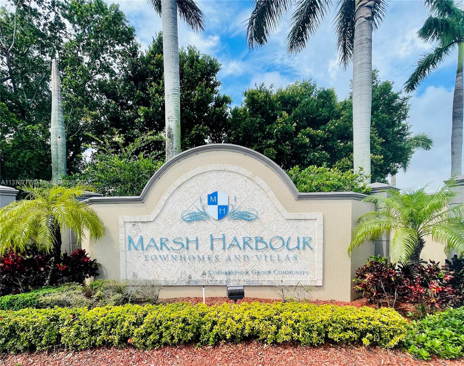 Riviera Beach Condo: 2020 Freeport Dr