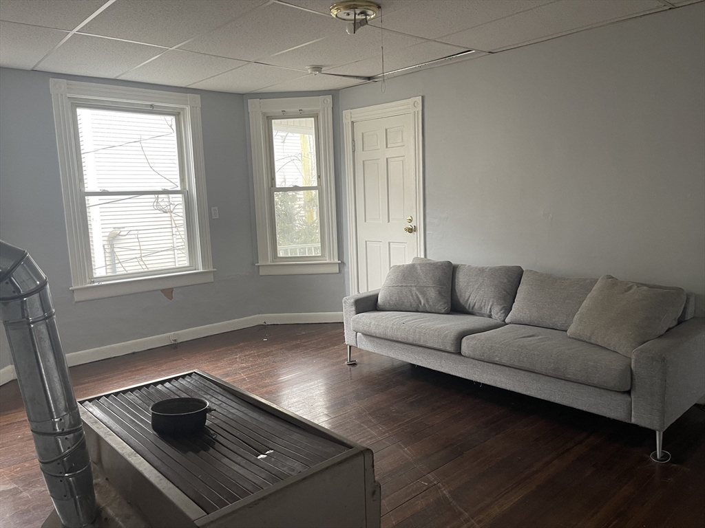 Fall River Condo: 67 Peckham St