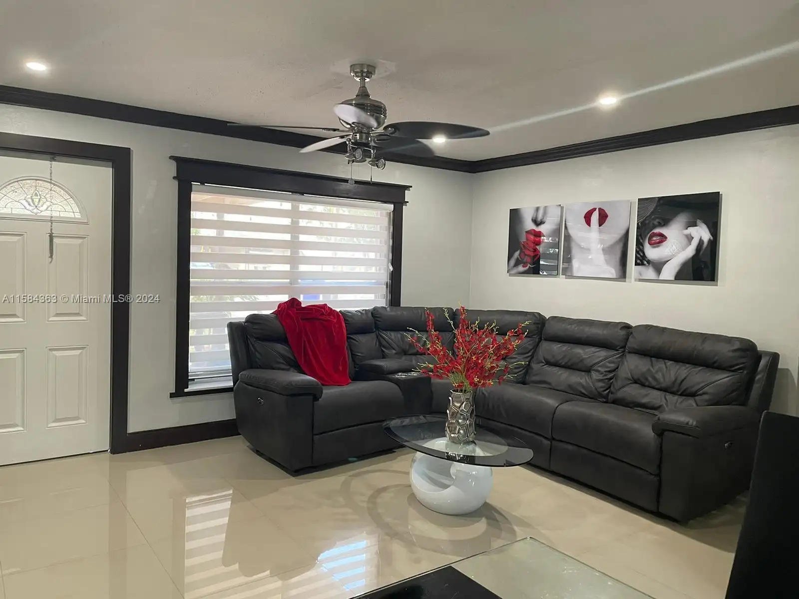 Hollywood Condo: 6870 Thomas St