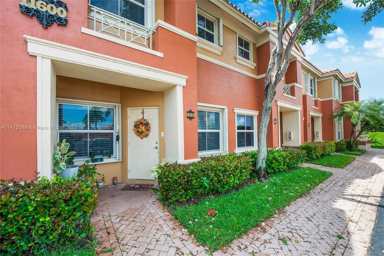 Doral Condo: 11600 Northwest 60th Ter