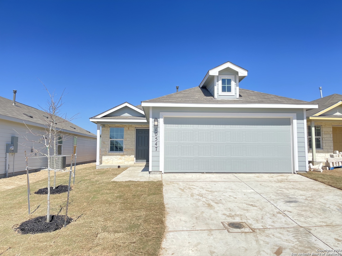 Converse Condo: 10547 Varmus Dr