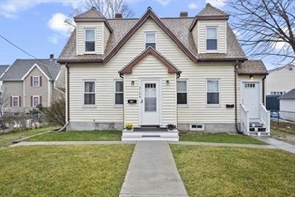 Malden Condo: 210 Lebanon St