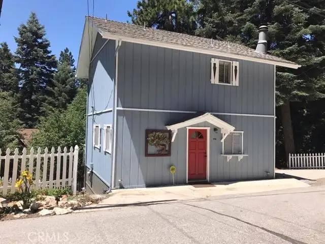 Lake Arrowhead Condo: 776 Lords Ln