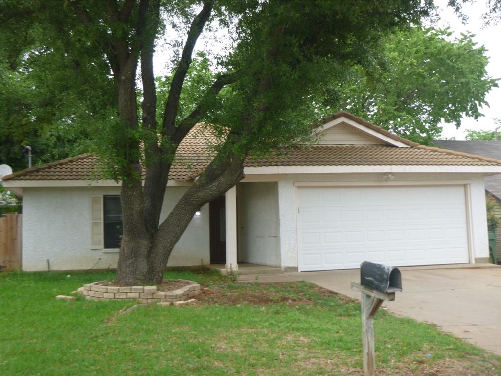 Arlington Condo: 5704 Sterling Grn Trl