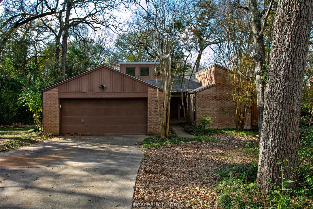 Bryan Condo: 3204 Wilderness Rd