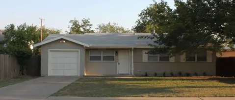 Lubbock Condo: 4904 40th St