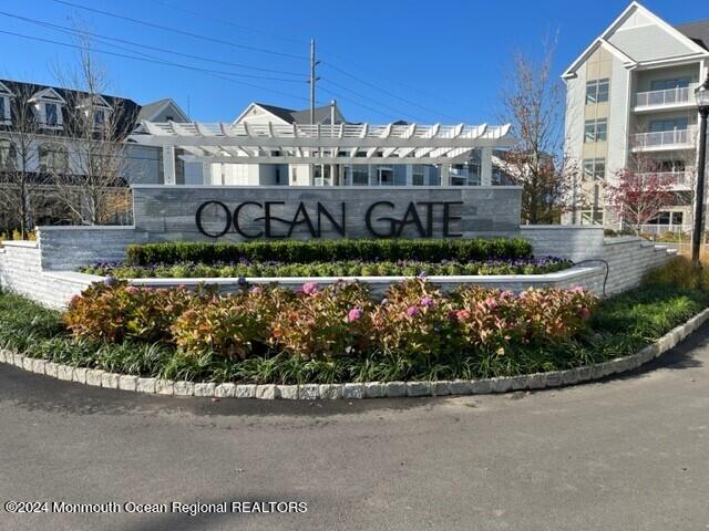 Long Branch Condo: 84 Cooper Ave