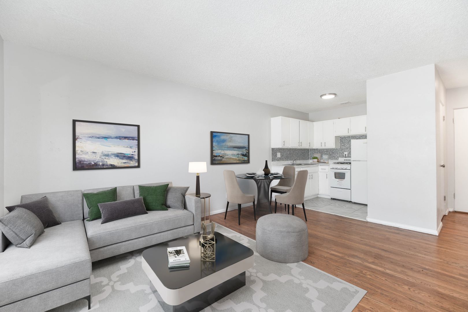 Aurora Apartment: 1400 Moline St