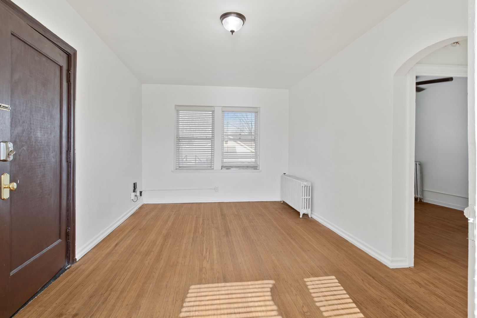 Indianapolis Apartment: 5230 E Washington St
