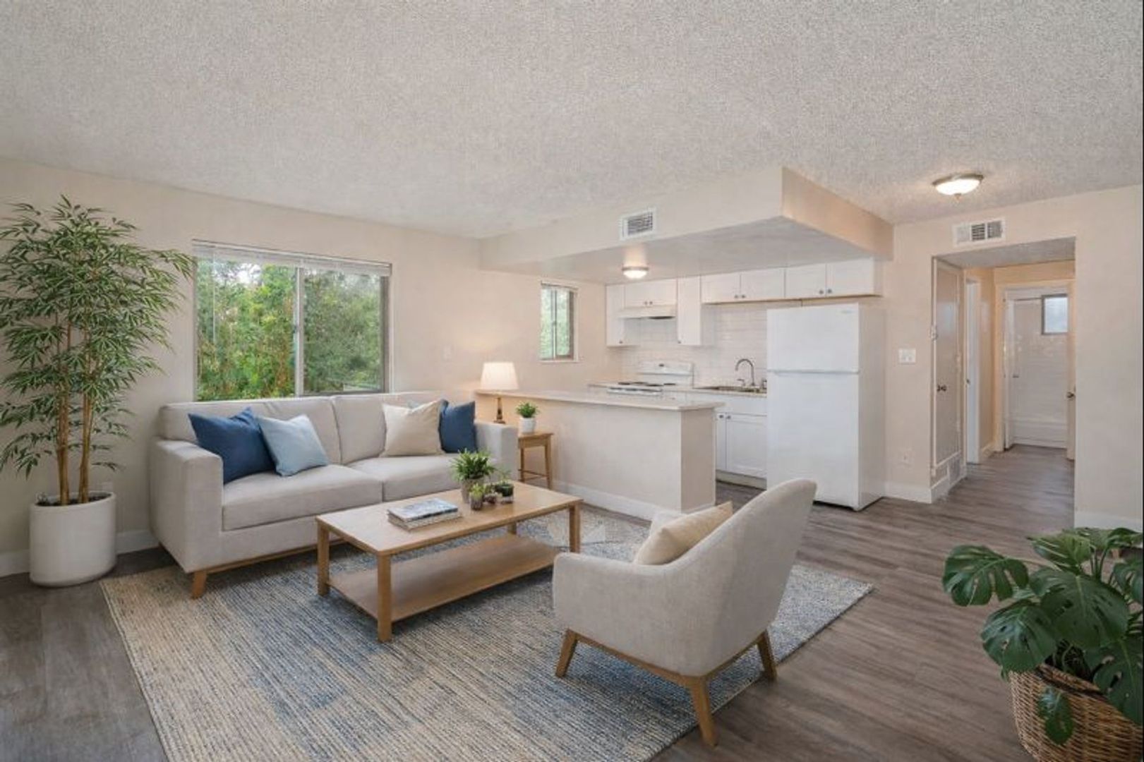 Denver Apartment: 1380 W Mississippi Ave