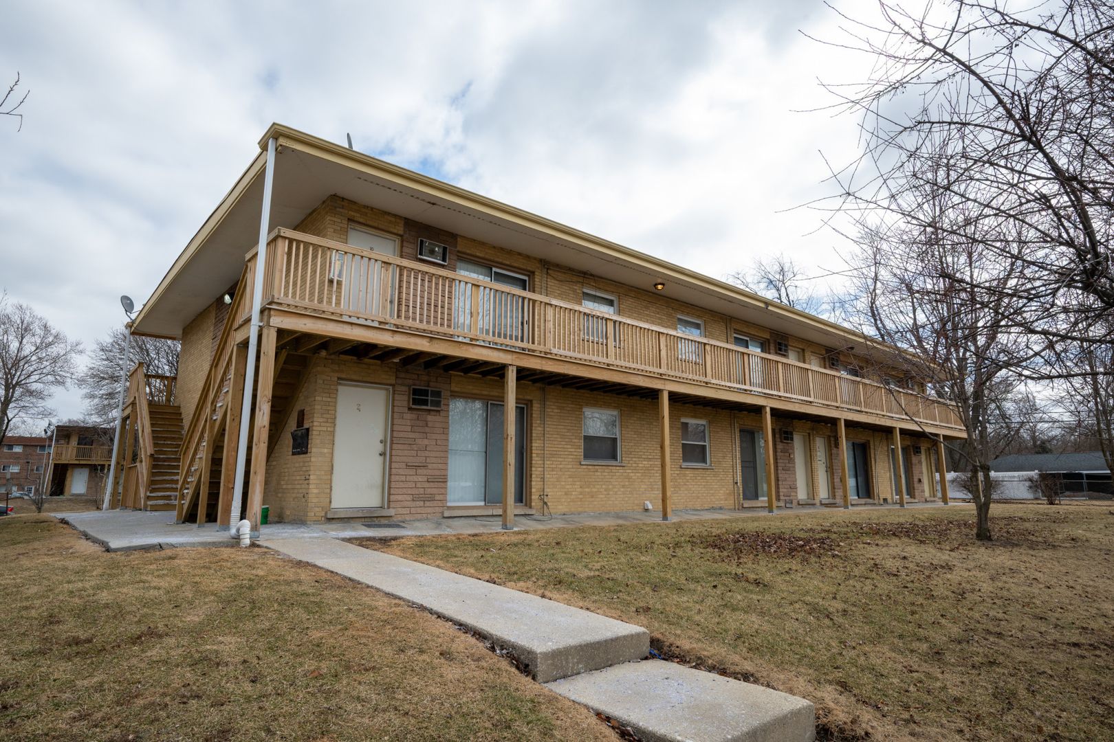 Oak Forest Condo: 15311-02 Kilpatrick