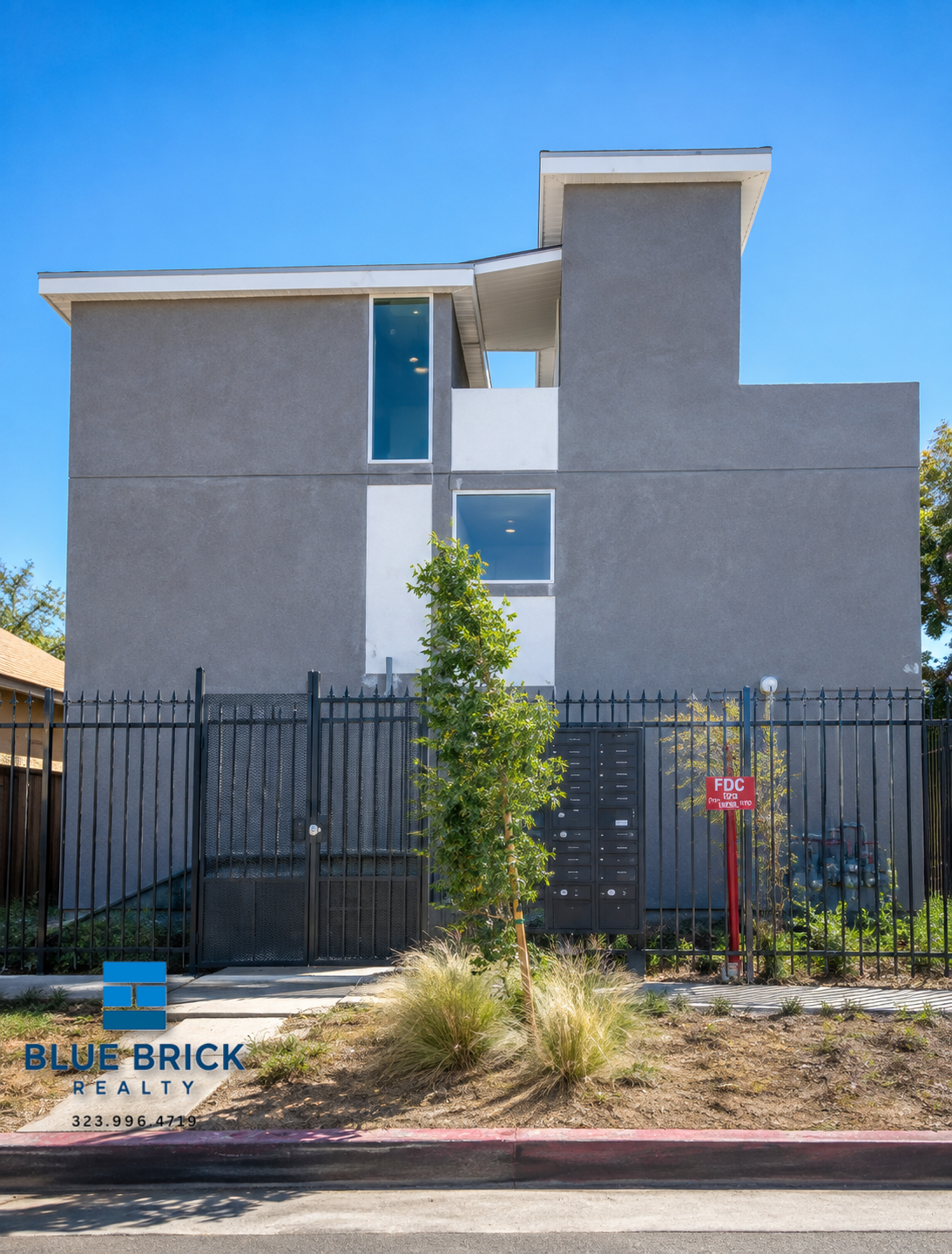 Los Angeles Condo: 1348 E 27th St