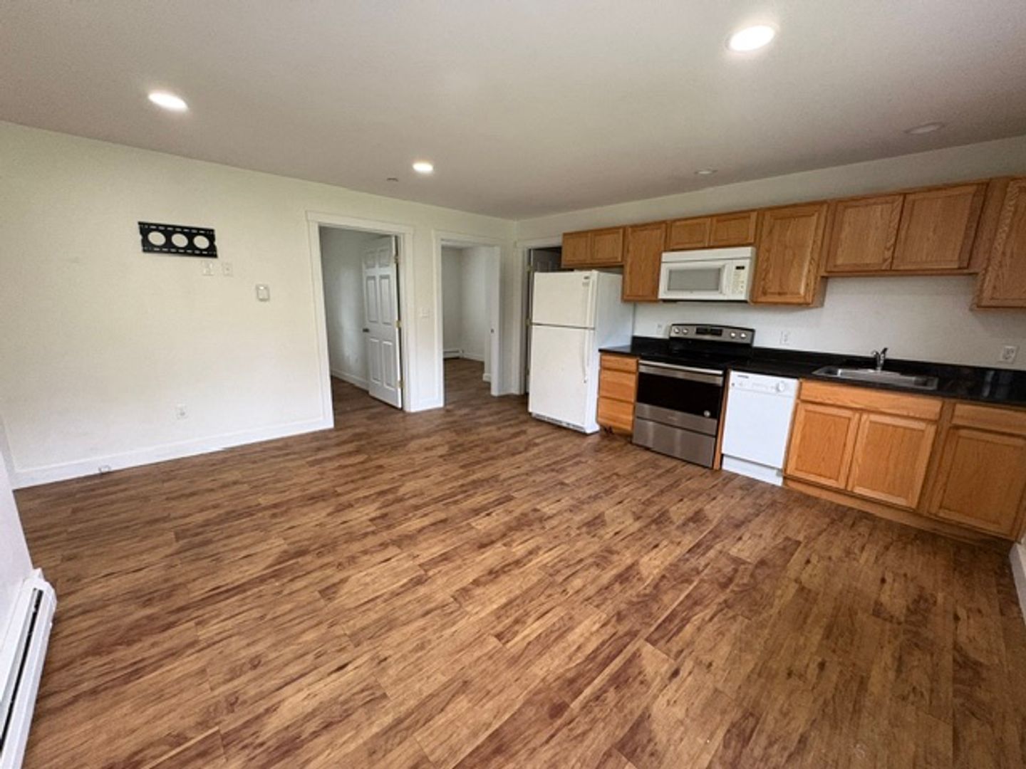Keene Condo: 130 Martell