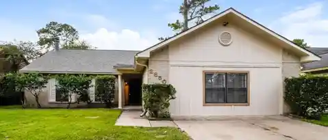 Humble Condo: 2850 Canary Ln