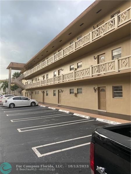 Lauderdale Lakes Condo: 5021 West Oakland Park Blvd