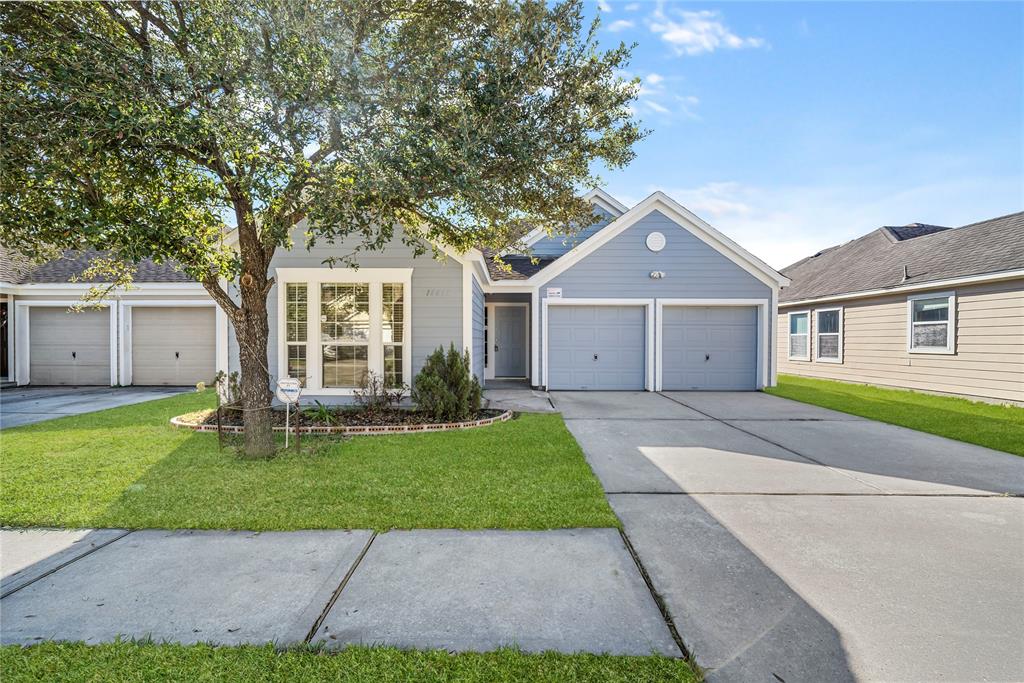 Houston Condo: 16611 Williamhurst Ln