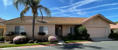 Fresno Condo: 2328 E Fir Ave