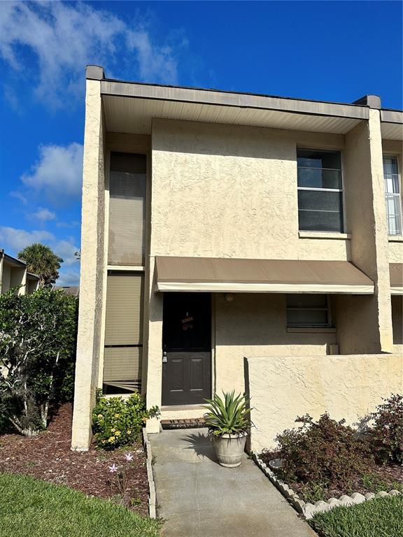 Deland Condo: 100 E Kentucky Ave