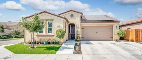 Clovis Condo: 3521 Lansing Ave