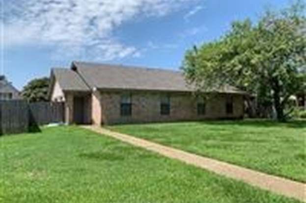COLLEGE STATION Condo: 2510 HICKORY DR