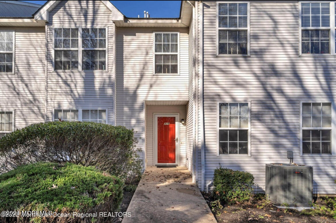 Wall Township Condo: 315 Love Ln