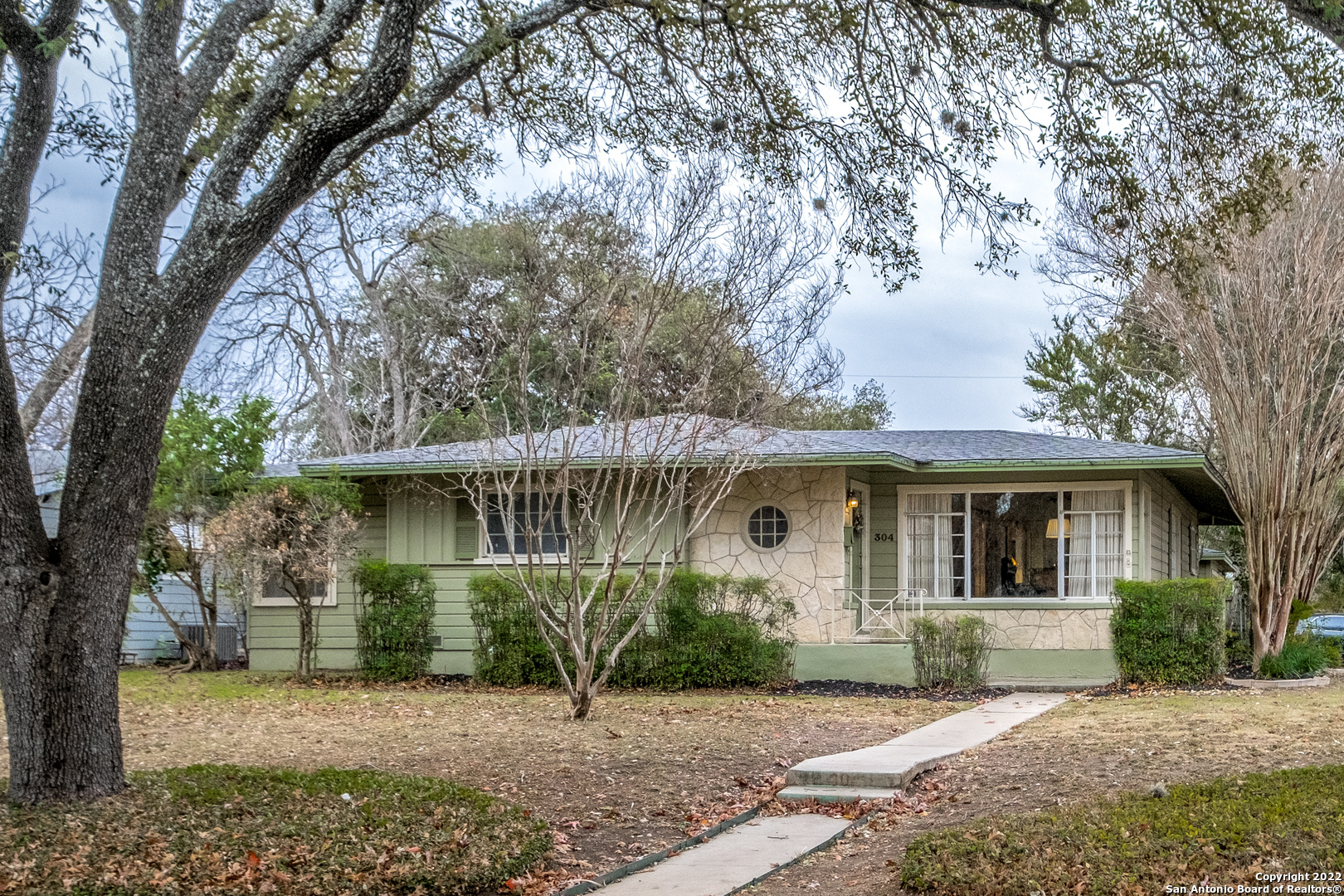 SAN ANTONIO Condo: 304 Larchmont Dr