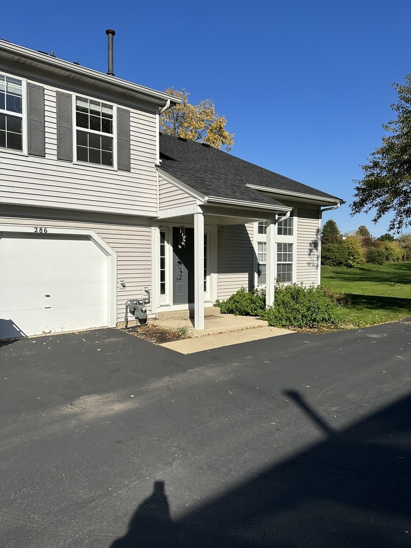 Streamwood Condo: 286 Butternut Ln