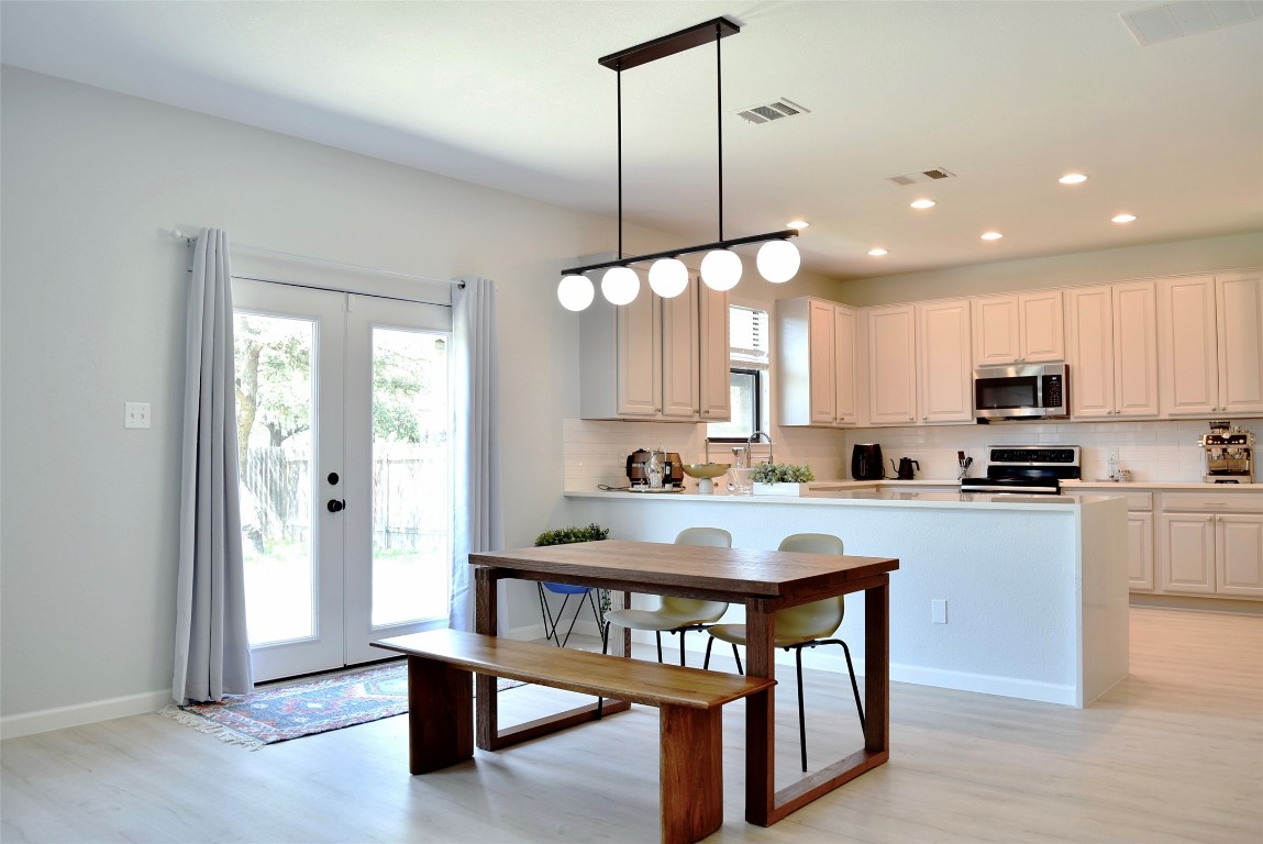 Cedar Park Condo: 2101 Sage Canyon Dr