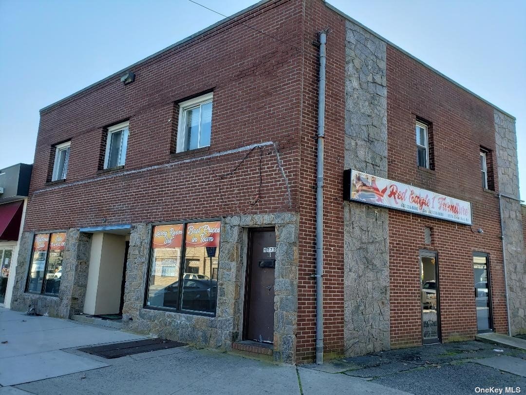 Copiague Condo: 1775 Great Neck Rd