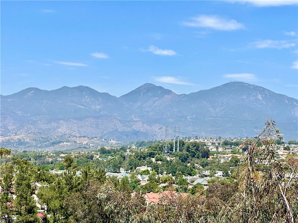 Mission Viejo Condo: 27865 Ameno