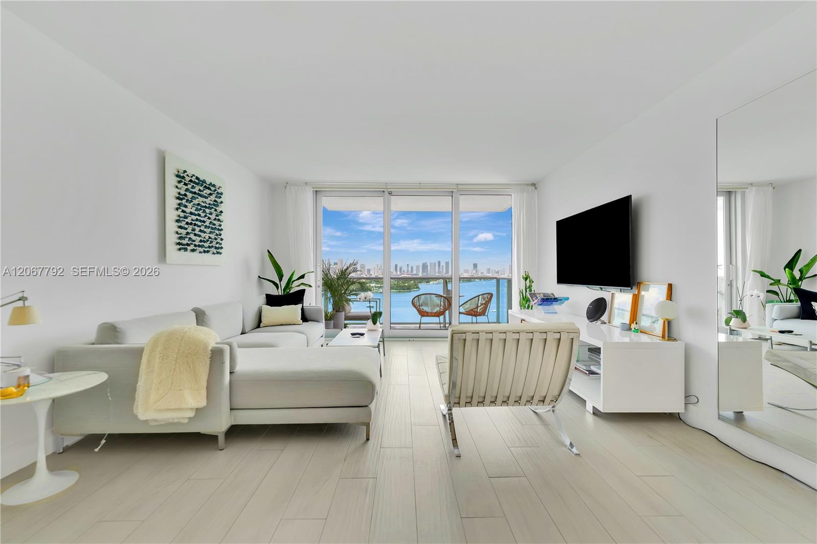 Miami Beach Condo: 1000 West Ave # 1417, Miami Beach FL 33139