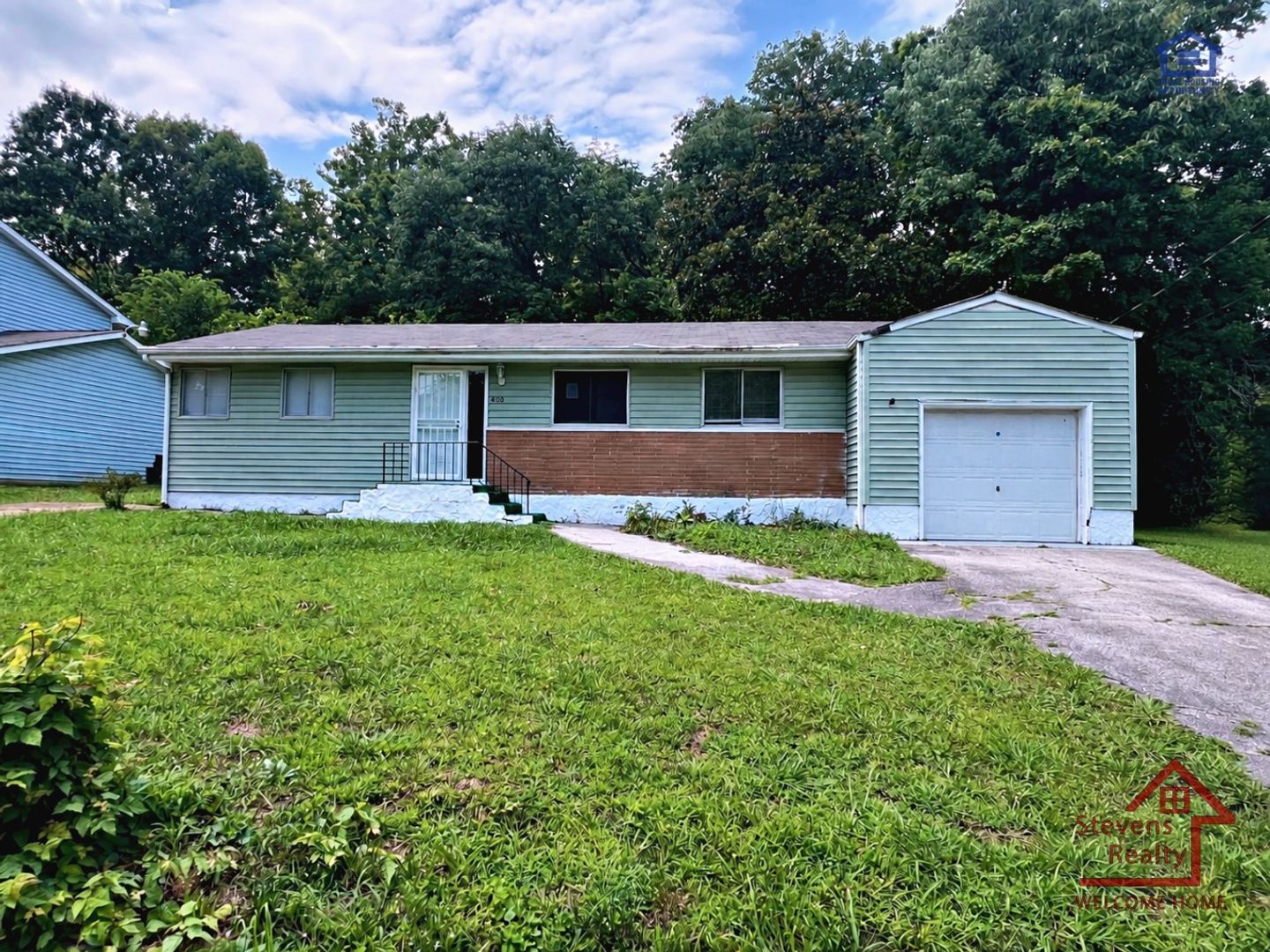 Chattanooga House: 409 Donaldson Rd