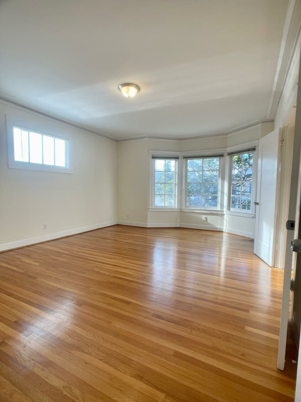 San Francisco Condo: 1671 Lombard St
