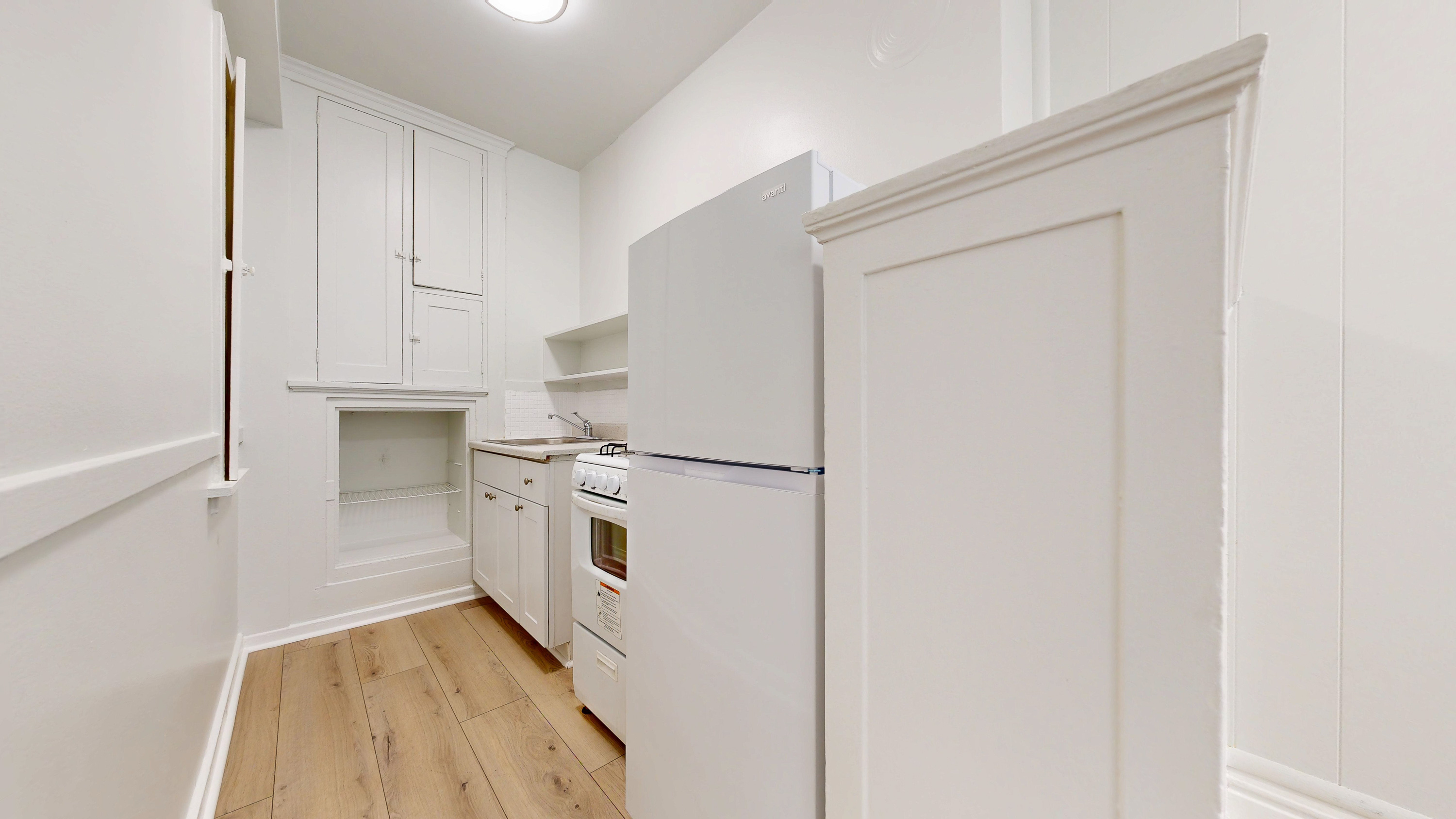 San Francisco Condo: 507 Taylor St